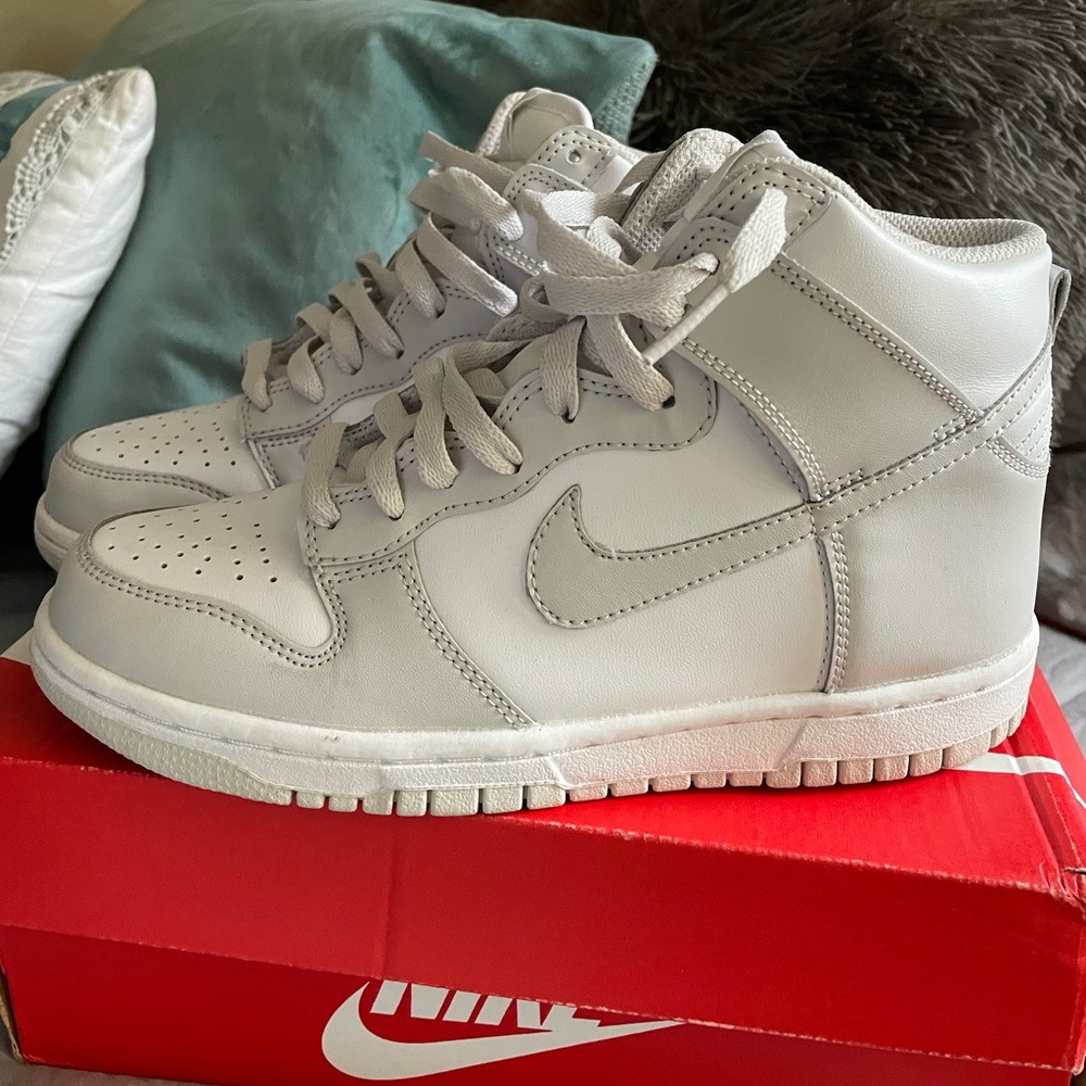 NIKE DUNK VAST GREY WMS!🔥